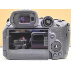 canon eos r7 with 18-150mm lens canon eos r7 with 18-150mm lens